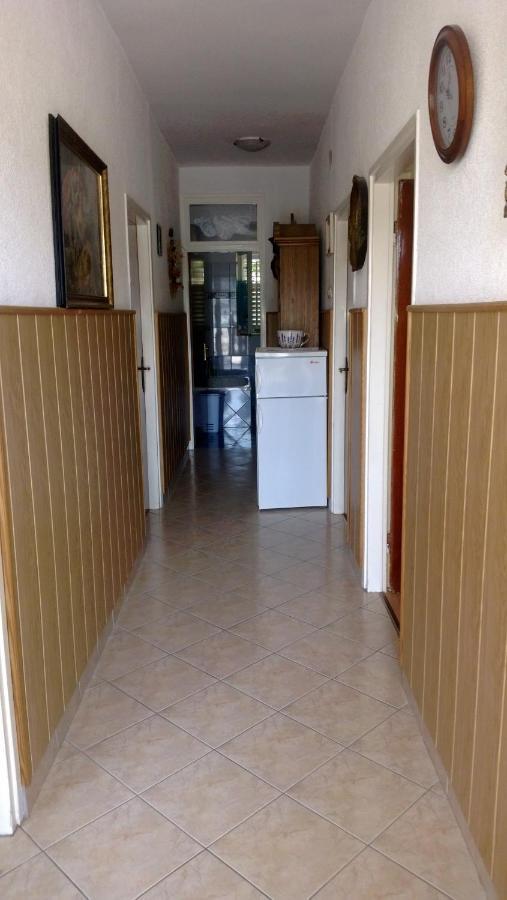 Sandra Rab Town Kültér fotó