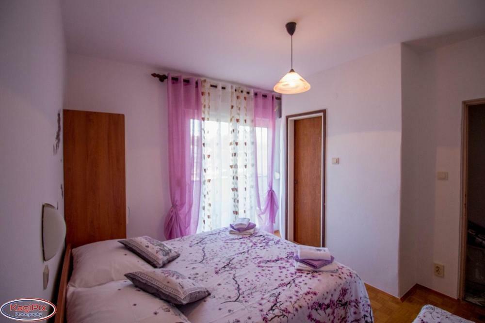 Sandra Rab Town Kültér fotó