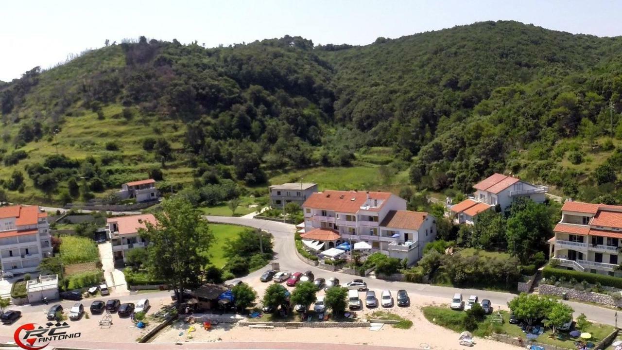 Sandra Rab Town Kültér fotó