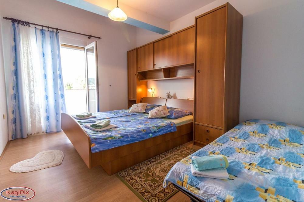 Sandra Rab Town Kültér fotó